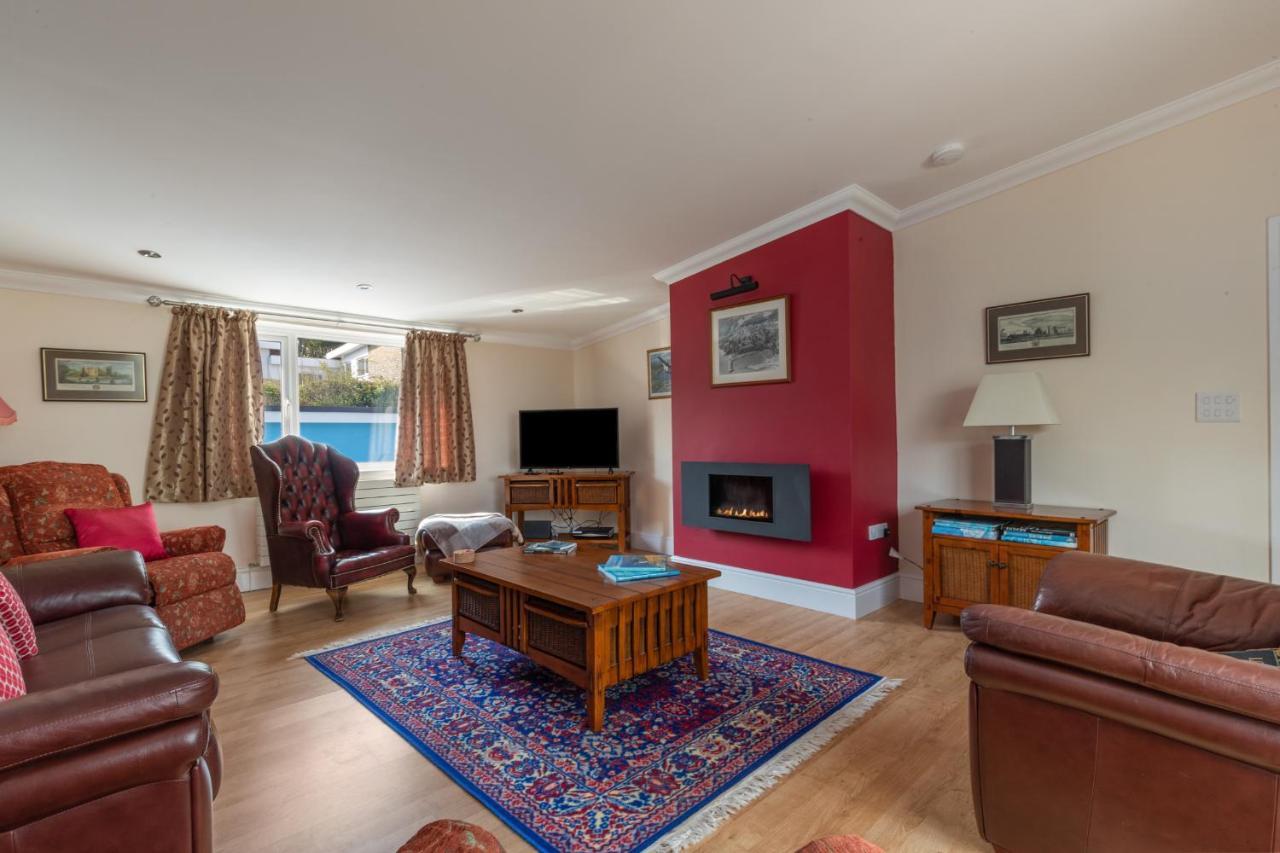 Sunningdale - Beach Side Cottage, Sea Views, Parking Saundersfoot Exterior foto