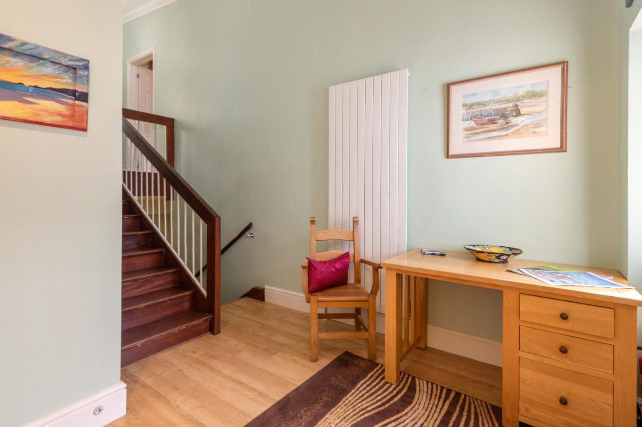 Sunningdale - Beach Side Cottage, Sea Views, Parking Saundersfoot Exterior foto