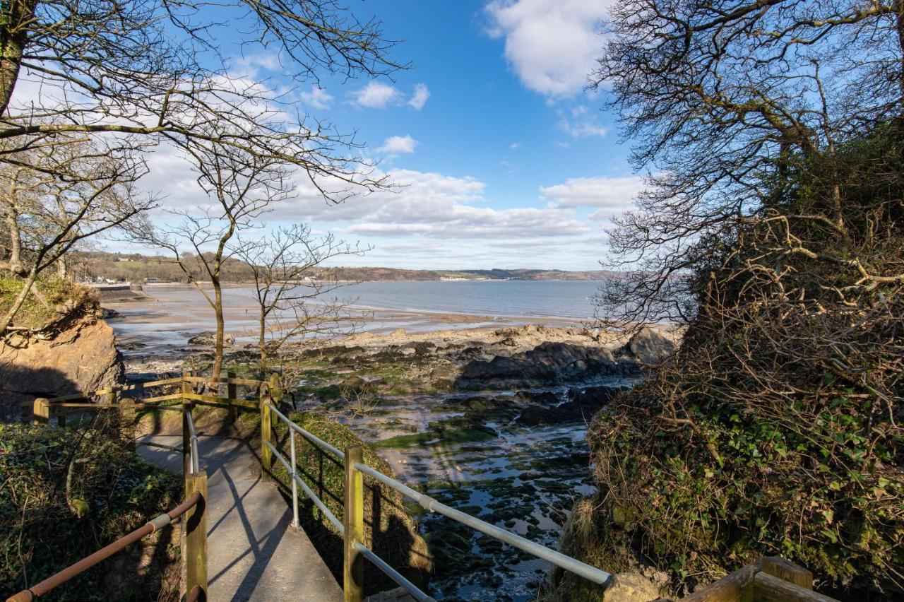 Sunningdale - Beach Side Cottage, Sea Views, Parking Saundersfoot Exterior foto